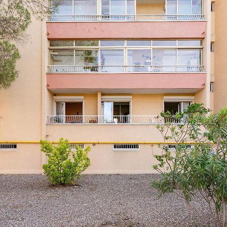 Joli T2 Tres Proche De La Plage De Fréjus Exterior foto